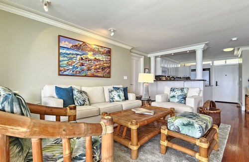 Diamond Head - Kapahulu - St. Louis Condominio | 11th Floor 2 Bedroom Sans Souci condo w/ incredible bay views