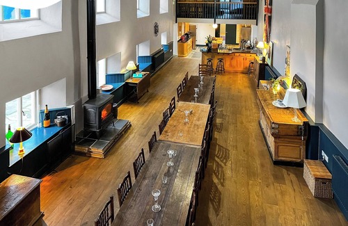 Pembroke Cabaña | The ultimate celebration house full of character with a bar, studio, pool table and table tennis.