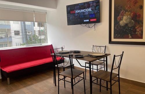 Leuro Apartamento | (12) Depto con inmejorable ubicación Miraflores
