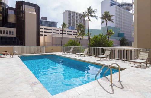 Waikiki Condominio | 🌺 12 GUESTS 3 X ❤️AWESOME STUDIOS❤️ FREE PARKING 🏝️ 5MIN TO OCEAN 🏊‍♀️