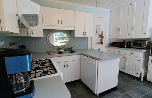 Chautauqua Casa | 12 Hurst - Chautauqua Charmer