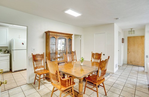 Downey Casa | 12 Mi to Dtwn LA: Family Home w/ Private Sauna!