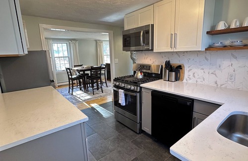 Norwell Apartamento | 12 Mins from Beach - A Quiet, Immaculate space