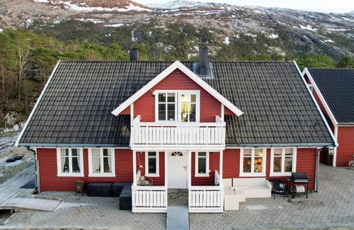 Vevelstad kommune Casa | 12 person holiday home in Vevelstad