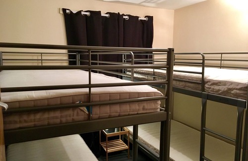 Riverside Apartamento | ** Crash Pad de 12 personas Super-Central Stag / Hen / Group City Center **