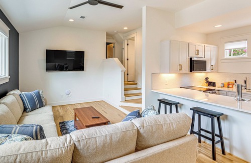 Belmont - Hillsboro Casa | 12 South Neighborhood: Home w/ Modern Flair!
