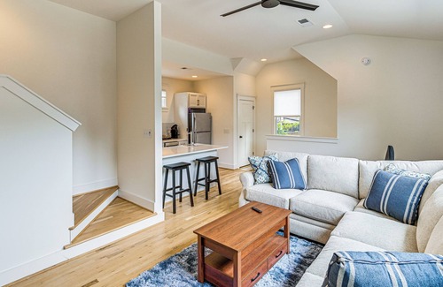 Belmont - Hillsboro Casa | 12 South Neighborhood: Home w/ Modern Flair!