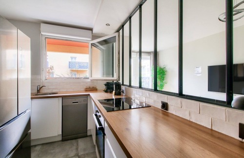 Montevrain Apartamento | 123home- Suite & spa XL