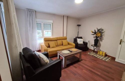 Gijon-Este Apartamento | 125A Apartamento Lago