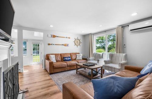West Dennis Casa | 128 Lower County Road Dennis - The Moor-a-Sea