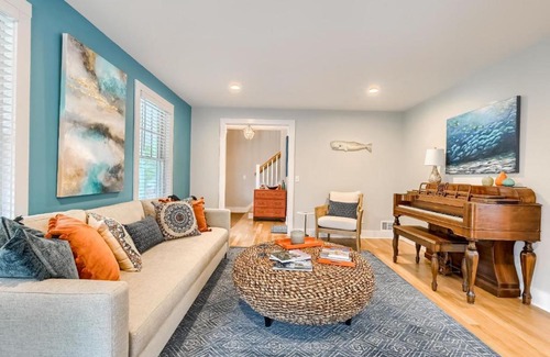 West Chatham Casa | 129 Hardings Beach Road Chatham Cape Cod - - Latitude Adjustment