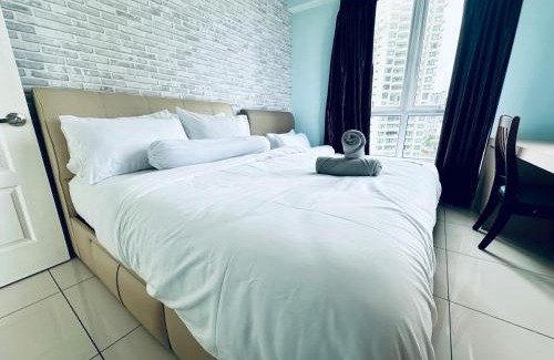 Downtown George Town Apartamento | 12pax 3-Bedroom l Seaview l Georgetown l Gleneagles l Mansion One