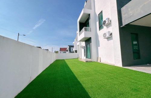 Central Seberang Perai Casa | 12pax-4Br3.5Ba2Lvr/BM/Juru/100in Proj/AutoCity/Ikea