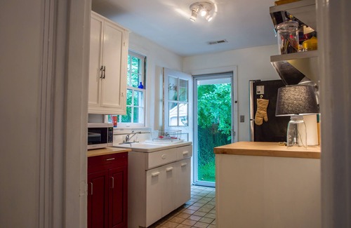 Green Hills Casa | 12South Wonderful Guest Cottage