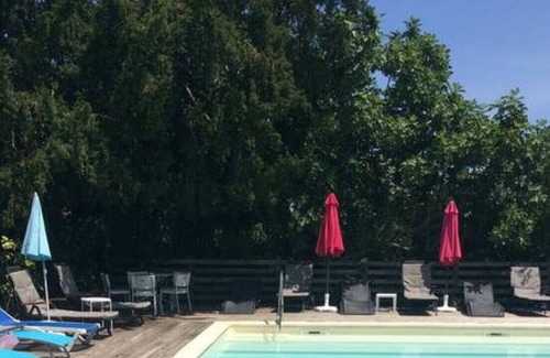 Pillac Casa | 12th-century country home perfect for large groups and families
