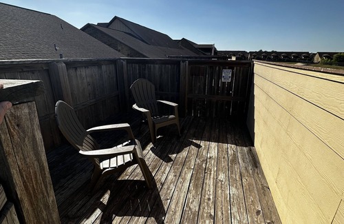 Wellborn Casa | 12th Man Ave