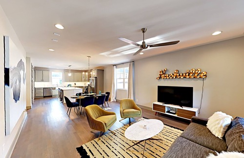 Historic Waverly Casa | ¡12 puntos calientes transitables sur y octava avenida! ¡Nuevo!
