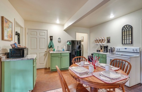 Powell Cabina | 13 Mi to Walmart HQ: Family-Friendly Cabin!