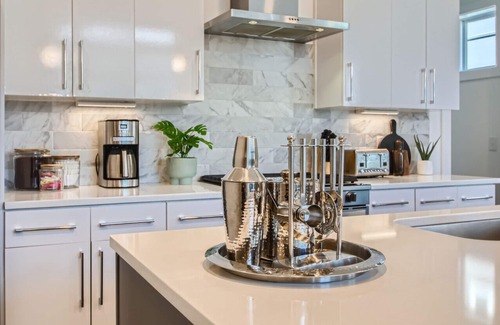 Berry Hill Casa | 13- Modern Melrose Oasis-The Music City Collection