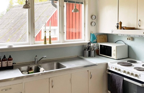 Kyrkhult Casa | 13 person holiday home in KYRKHULT