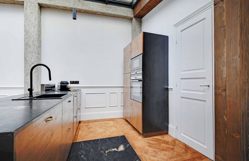 Latin Apartamento | 130m2 Le Latin-St Jacques: Where Parisian Style Meets Generous Space