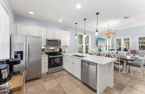 Laurel Grove Casa | 1338 Laurel Grove