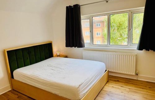 Brent Villa | 135 Watford road