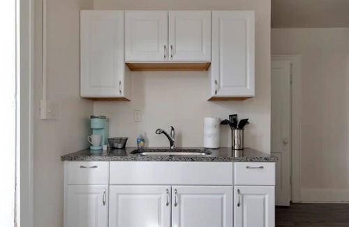 Old Southeast Casa | 136 - Unit 2 - Guest & Pet
