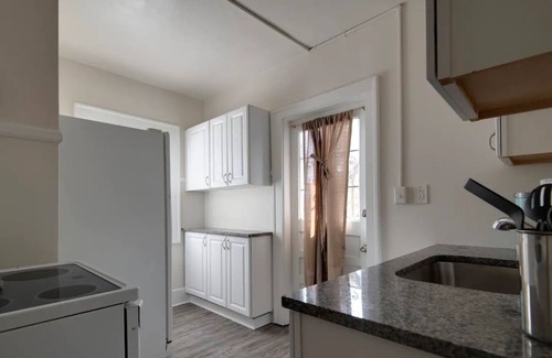 Old Southeast Casa | 136 - Unit 2 - Guest & Pet