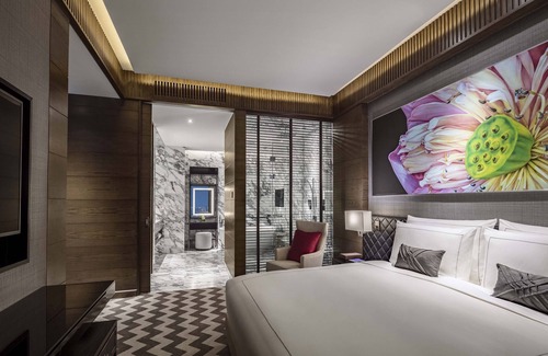 Bangkok Central Business District Hotel | 137 Pillars Suites Bangkok