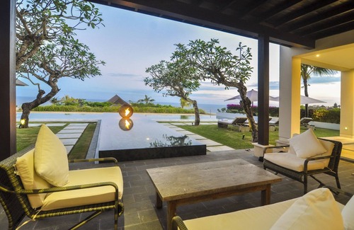 Ungasan Casa | Villa de 13 habitaciones con vista al mar Uluwatu;