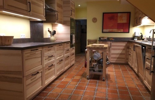 Monflanquin Casa | 13th Century Townhome
