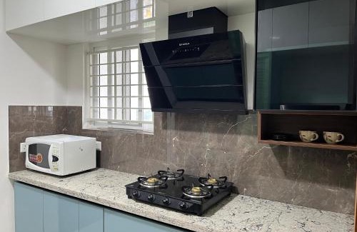 Yelahanka Apartamento | 13th Floor 3BHK Flat with Mountain View