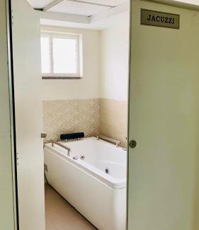Yelahanka Apartamento | 13th Floor 3BHK Flat with Mountain View