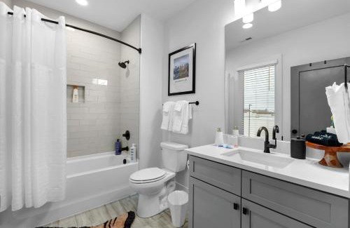Greenwood Casa | 14 Bed Luxe Nashville Retreat with Game Room & Perfect for Large Groups!
