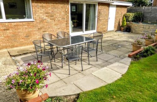 West Runton Casa | 14 Links Way - Keys Holiday Cottages