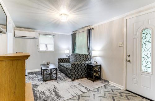 Sunshine Casa | 14 Mi to Downtown Baton Rouge Plaquemine Retreat