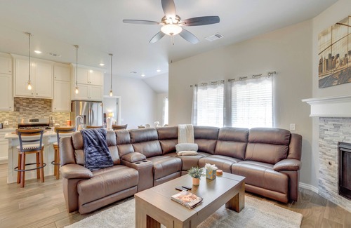 Yukon Casa | 14 Mi to Dtwn OKC: Quiet Yukon Gem