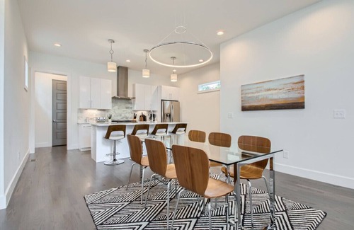 Berry Hill Casa | 14- Modern Oasis- The Music City Collection