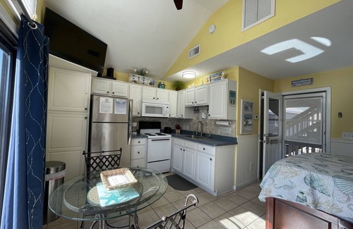 Hatteras Casa | 14 Ocean View Cottage Condo by RedAwning
