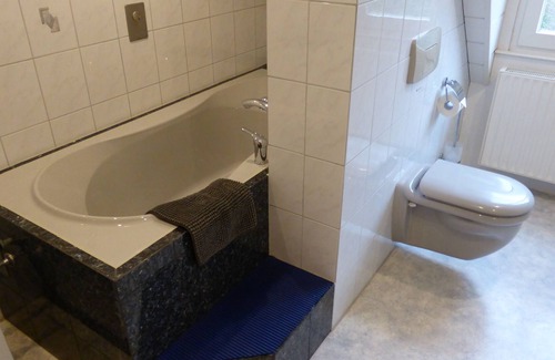Wickede Apartamento | 140 m² con todas las comodidades. Rural y tranquilo.