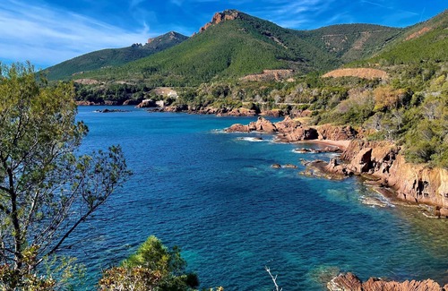 Le Trayas Apartamento | 14353 2-room apartment in a very beautiful waterfront residence