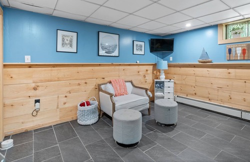 Alton Bay Casa | 14ft SWIM SPA,SLEEPS 14+,SAUNA! POOL/FOOSBALL/GAMES