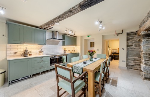 Talsarnau Casa | 14th Century Retreat