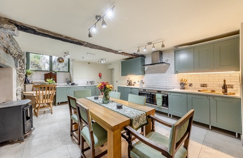 Talsarnau Casa | 14th Century Retreat