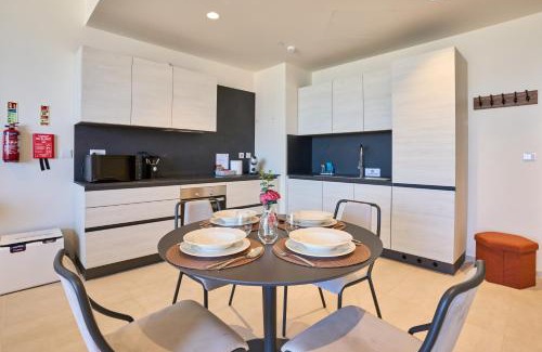 Paceville Apartamento | 14th Floor Seaview Luxury Apartment