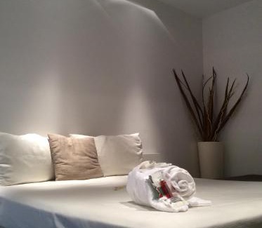 Cazzago Hotel | 15.92 Hotel