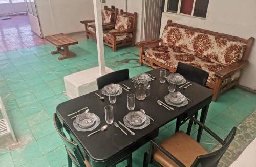 Aguascalientes Casa | 15 huespedes a 2min de la feria San Marcos 2023