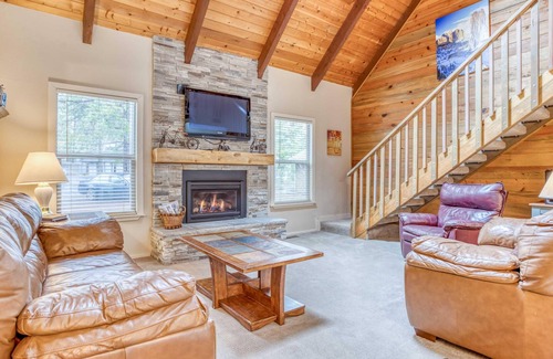 Deer Park Casa | 15 Lupine Lane