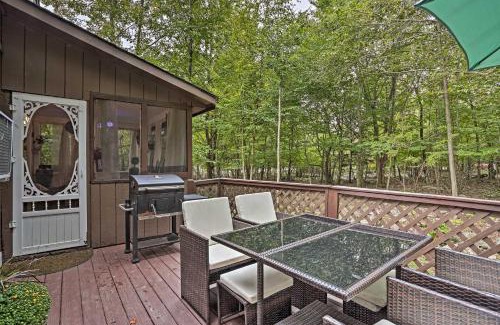 Tobyhanna Casa | 15 Mi to Camelback Ski Resort Home with Deck!